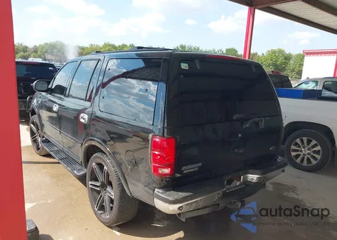 2002 Ford Expedition Eddie Bauer from USA, damaged, VIN 1FMFU18L52LA61196